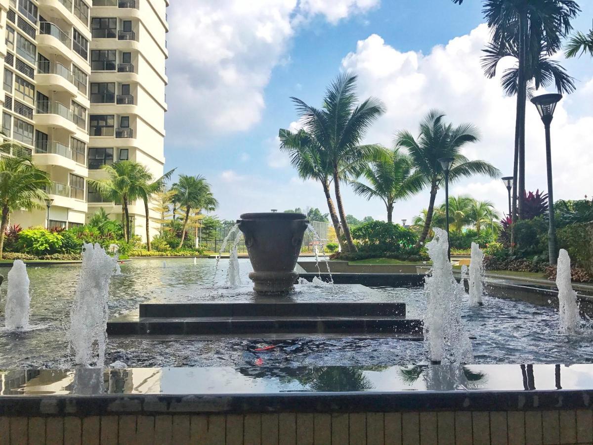 Seafront Country Garden Danga Bay By Lions Bay Apartment Johor Bahru Exterior photo